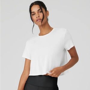 Alo Cropped All Day Short Sleeve